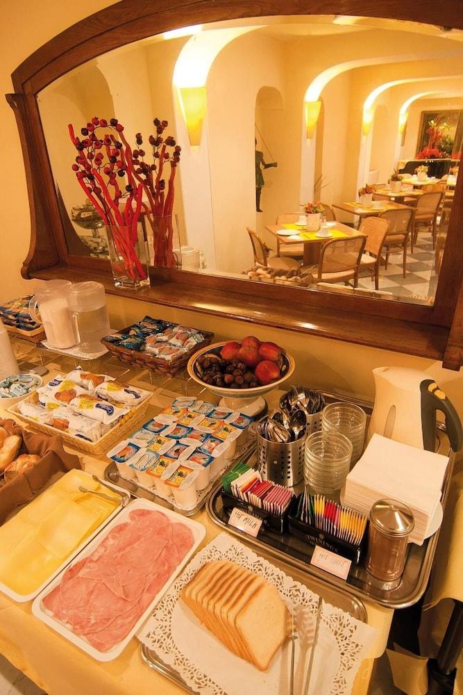 Hotel Novecento Рим Екстер'єр фото